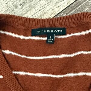Staccato Rust V-Neck Sweater with White Stripes Size Small